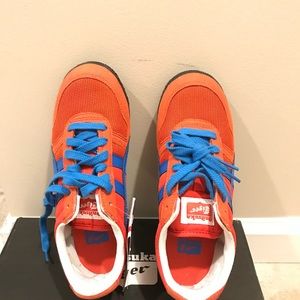 Onitsuka shoes US w size 5.5
